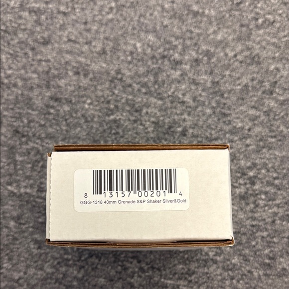 COPY - 40MM Shells Salt and Pepper Shakers - Picture 8 of 9